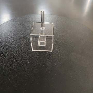 Abnormal shape quartz vapor cell