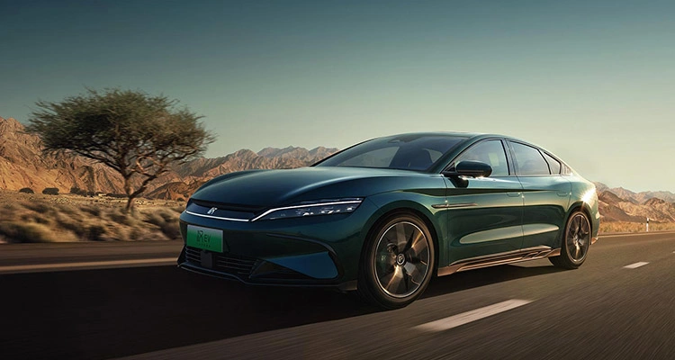 Byd Han 610km Dark Emerald Green Electric Vehicles Sedan Luxury Sports Car for City Commuting