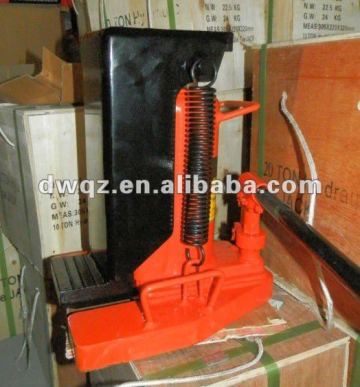 hydraulic bottle rail jack