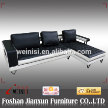 D237 sectional sofa in leather