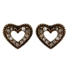 Vintage style heart ladies stud earrings fashion design