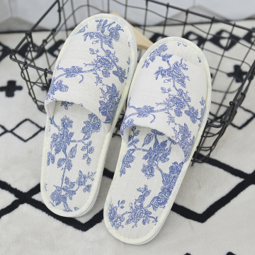 Fancy color comfortable good slippers for women