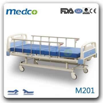 manual hospital bed/ two cranks hospital bed M201