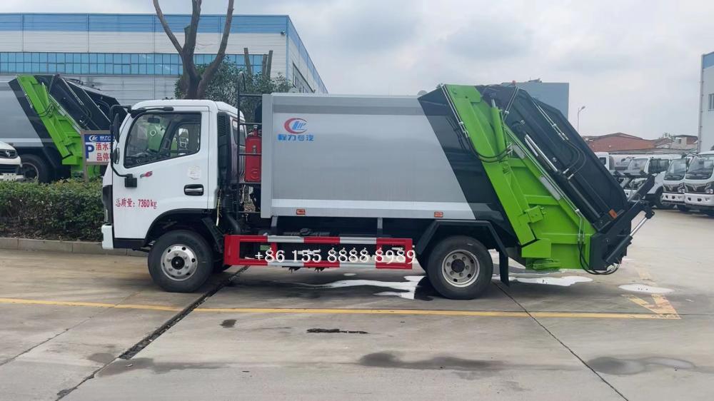 Compressed Refuse Truck 2 Jpg