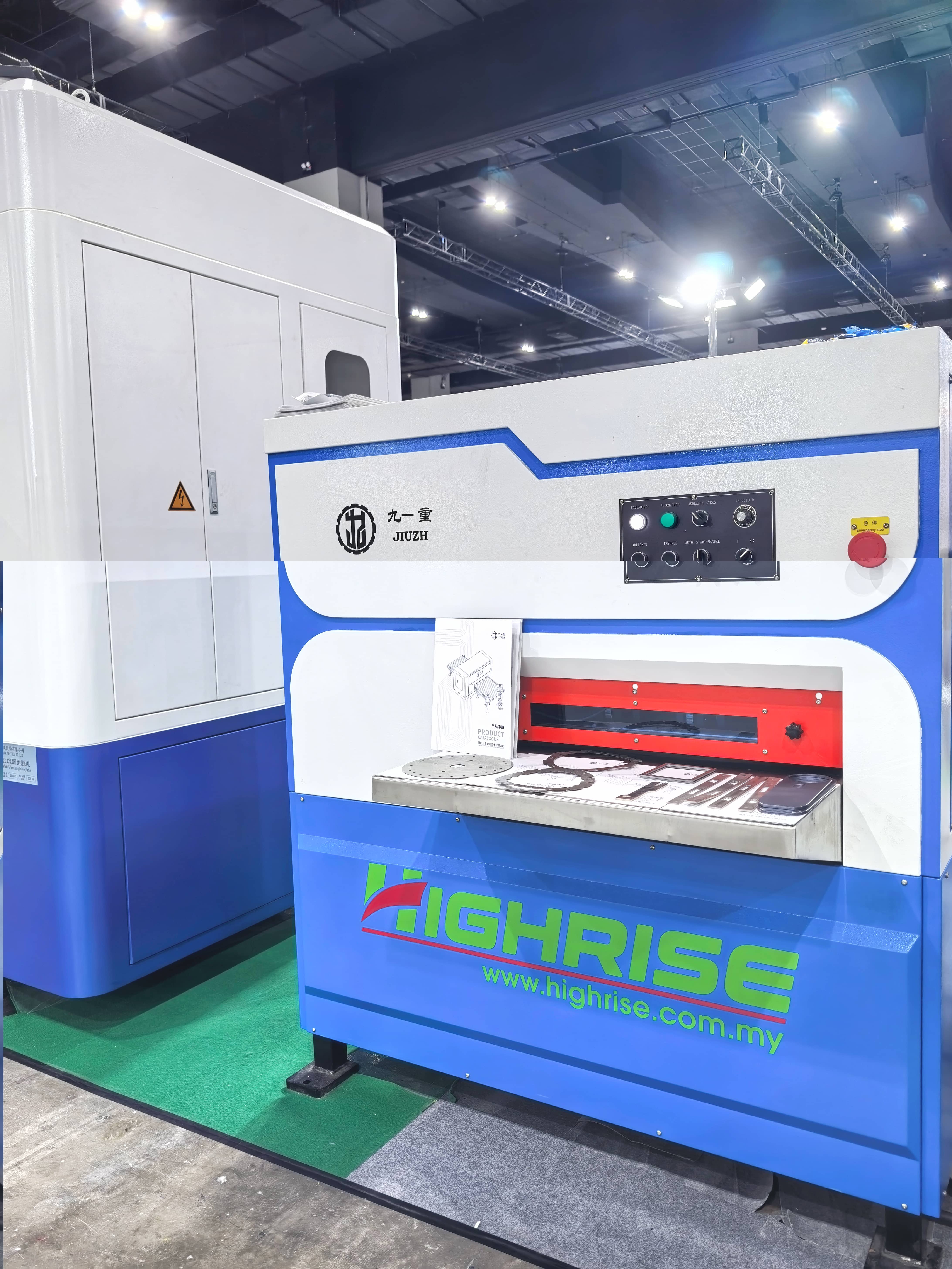 Jiuchong Leveling Machine brilla en la exposición de Malasia Jiuchong leveling machine shines at the Malaysia Exhibition