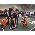 Piso de la cancha de baloncesto olímpico