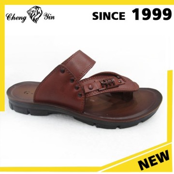 Wholesale comfortable cheap price men leather slippers sandals shoes men