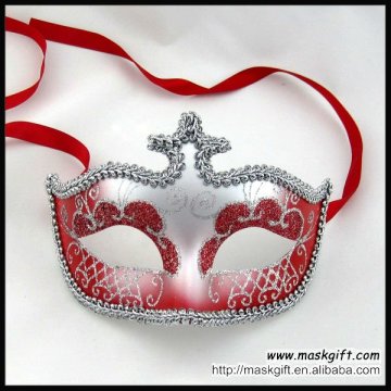 Popular plastic party mask in red/silver wholesale