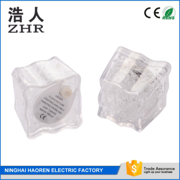 2Modes switch flashing light LED cubes for party decoration Flashing ice