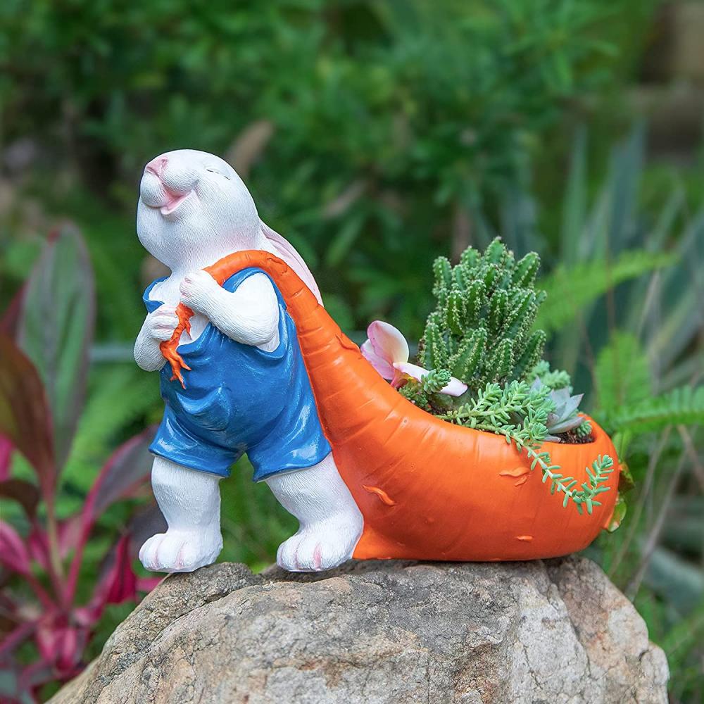 Maceta en forma de conejo para al aire libre