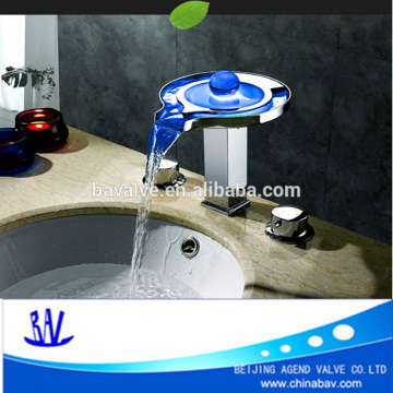 Waterfall LED Faucet With Light Waterfall Basin Faucet LED Faucet