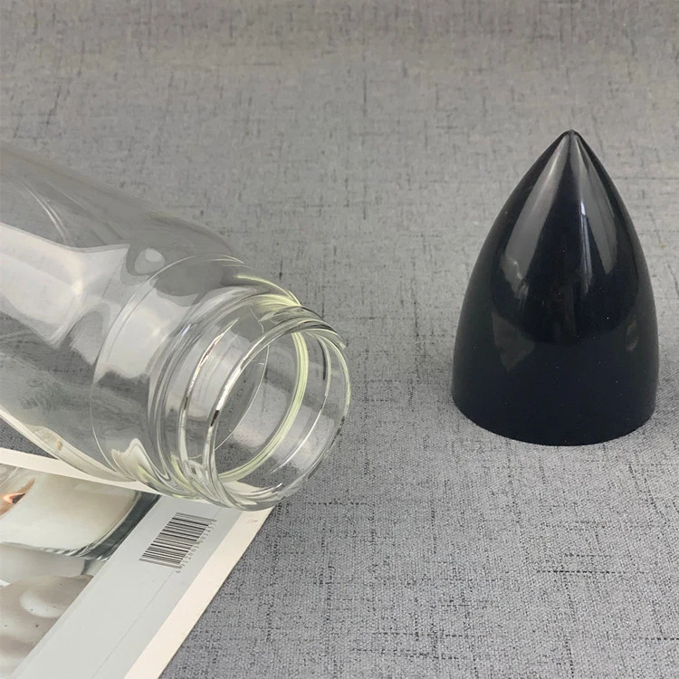 New Idea Design Glass High Borosilicate Beverage Water Bottle, Sillicate Sleeve Water Bottle, Bullet Cap Water Bottle