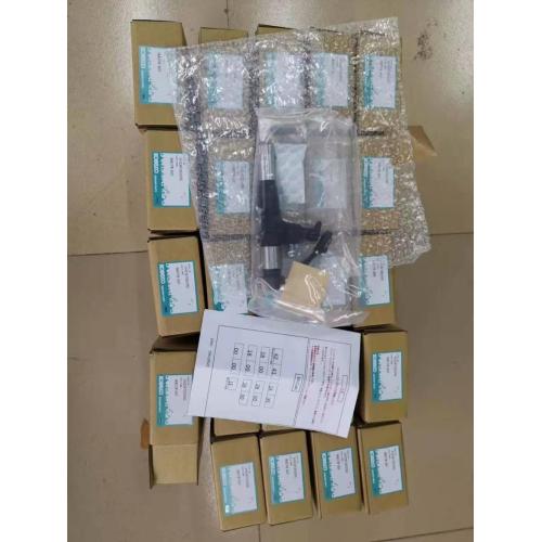 SK200-8 J05E injecteur de carburant assy VH23670E0050