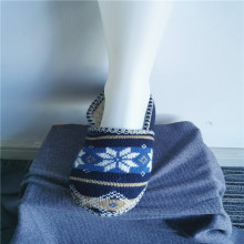 Snow Embroidered Knitted Indoor Soft-soled Slippers Socks
