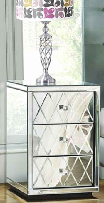 Accent Mirhred End Table