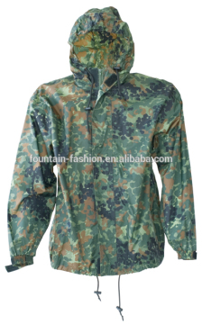 NYLON WATERPROOF RAINJACKET