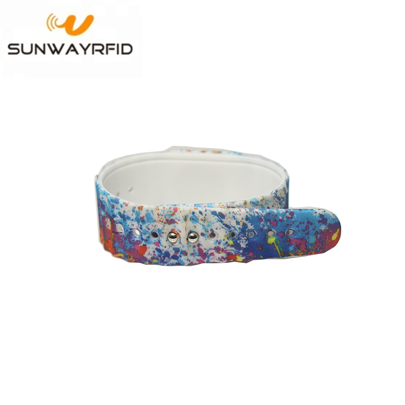 Armband_c wristband_c