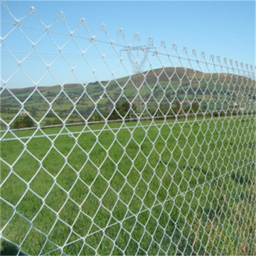 Chain Link Fence Application as Field Fence