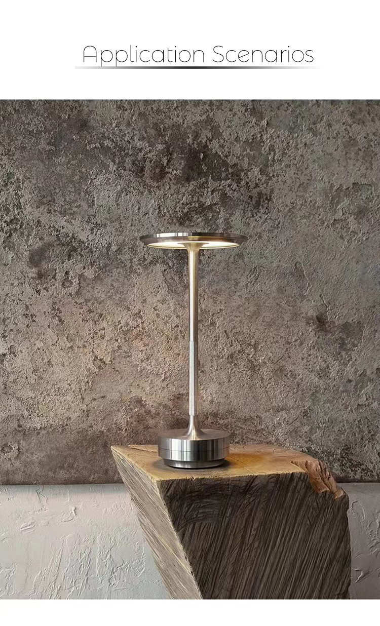 The lamp is available in three stylish colors: black, gold, and silver. 