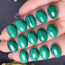 Natural Malachite Oval Shape High Grade Loose Stones