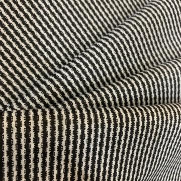 No Pilling Yarn-Dyed Jacquard Fabric