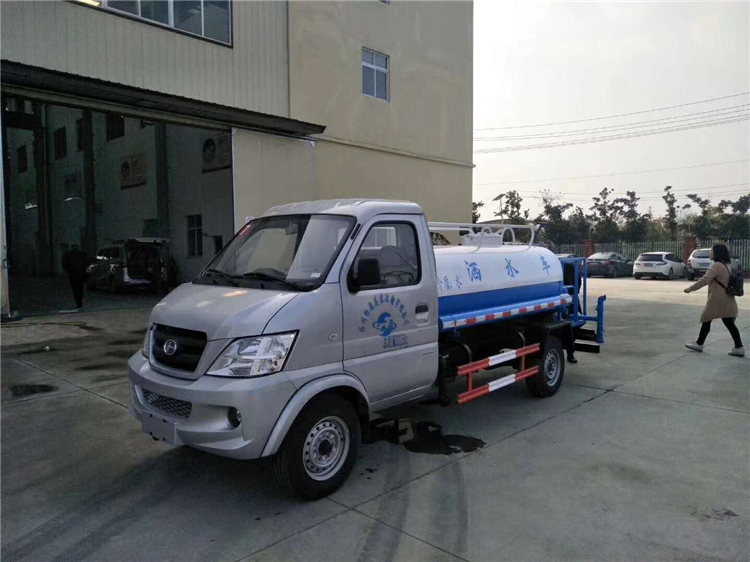 2 Cbm Water Truck 2