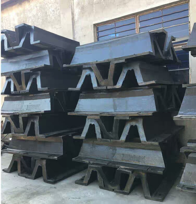 Système d'amortisseur marin de Chine China Marine Fender System