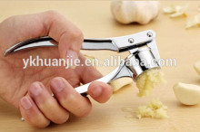 metal garlic press