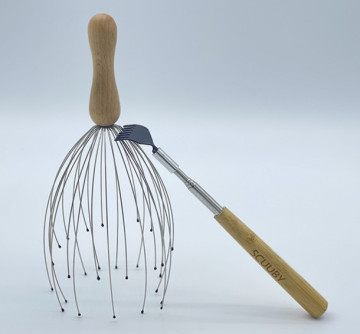 28 Fingers wood back scratcher 28 claw