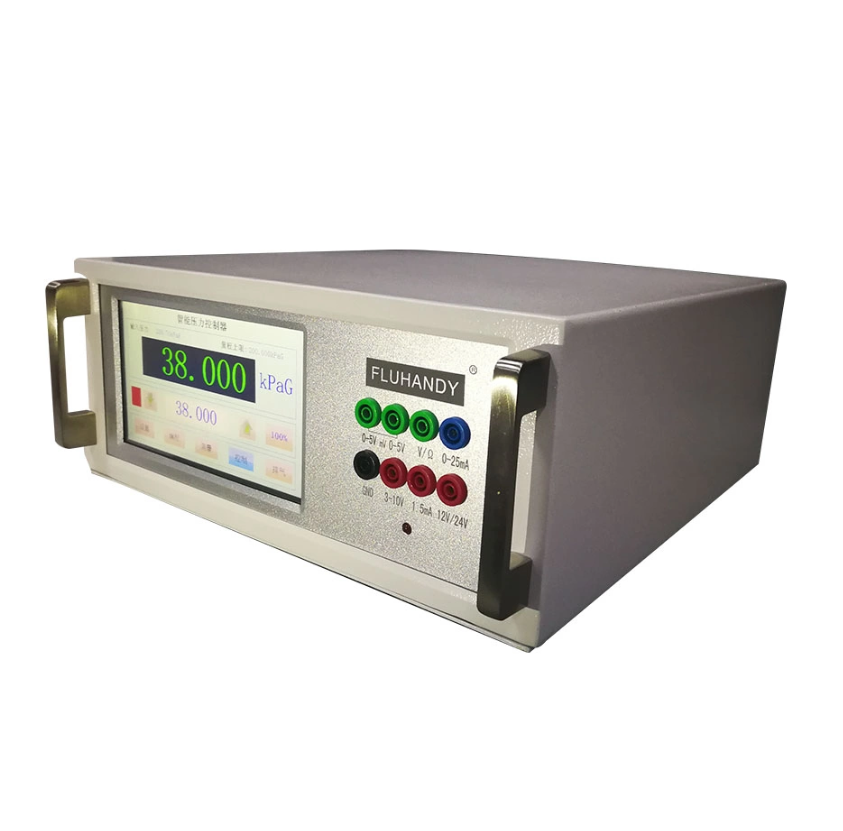 High-efficiency oil pressure controller