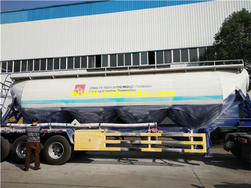 60m3 Tri-Axle foda Silo Trailers