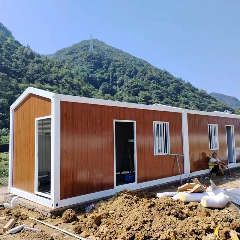 Quick-Assemble Folding House for Field Offices and Housing