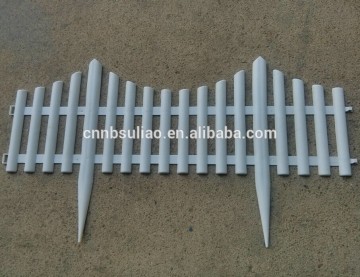 small white fence,fence in white colour