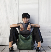 Red one-shoulder hobo bag large capacity