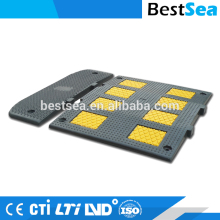 Speed hump professional design, temperature resistant rubber road hump