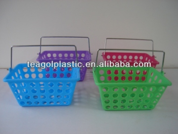 Plastic rect. storage basket with metal handle TG81597S