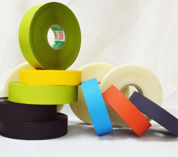Waterproof zipper sealing tape for mountaineering clothes