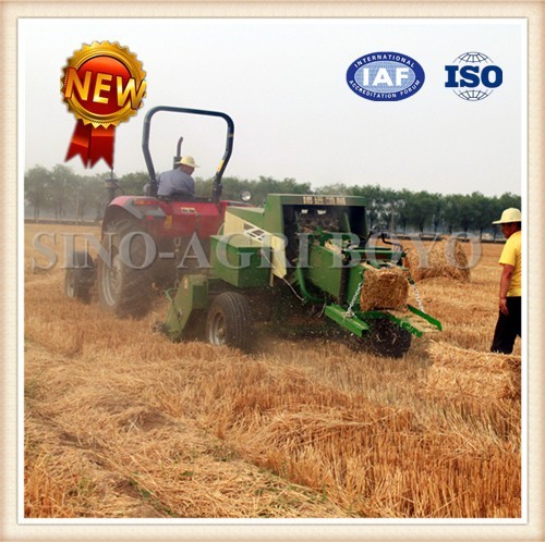 Big pickup width self-powered square hay baler for hay