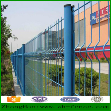 Powder coated residential triangle bending fence