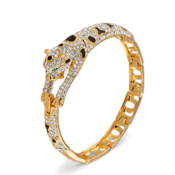 Gold leopard jumping bangle