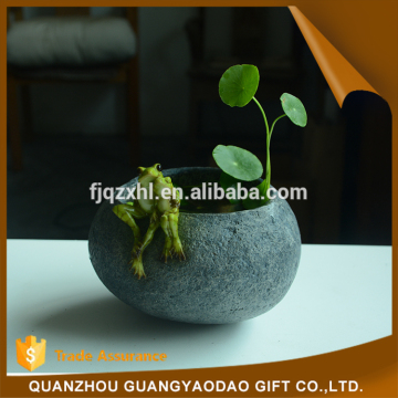 Miniature crosses for decorating garden decoration animal resin craft