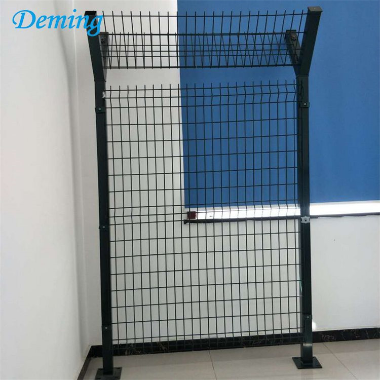 Welded wire mesh airport fencing standards
