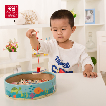 Classic Wooden Magnetic Fish Game: An Entertaining Toy for Kids' Table