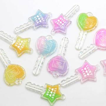 Nueva moda resina Lucky Star Pretty Gir Key Charm para llaveros colgante regalos al por mayor