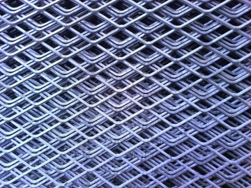 Expanded metal mesh material