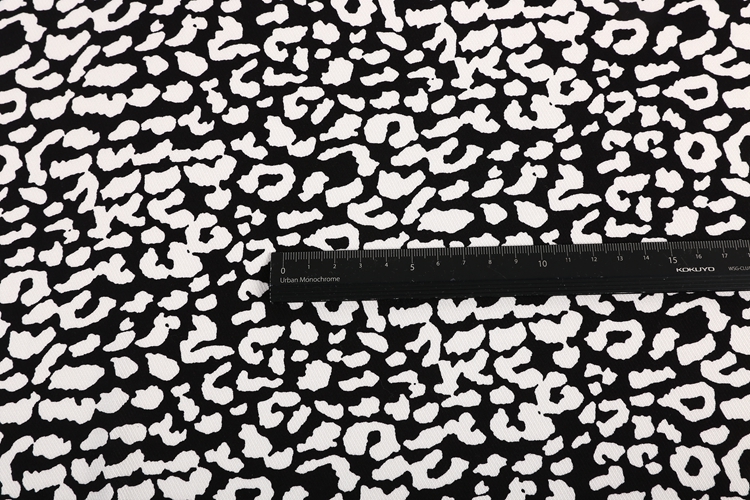 Stocklot twill customised rayon challis printed fabric for women's dresses