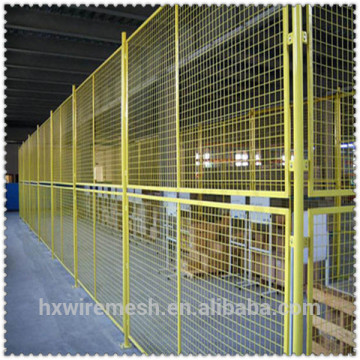 B Good quality cheap backyard metal fence welded mesh fence