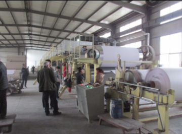 Lineboard paper conversion coating machine