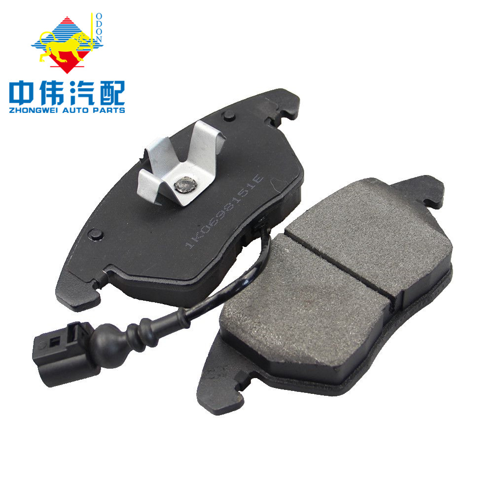 D2148 TUV manufacturer produces semi-metal car disc brake pads for TOYOTA Coaster