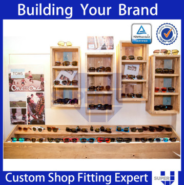 retail glasses shop design interior decoration wall mount shelf